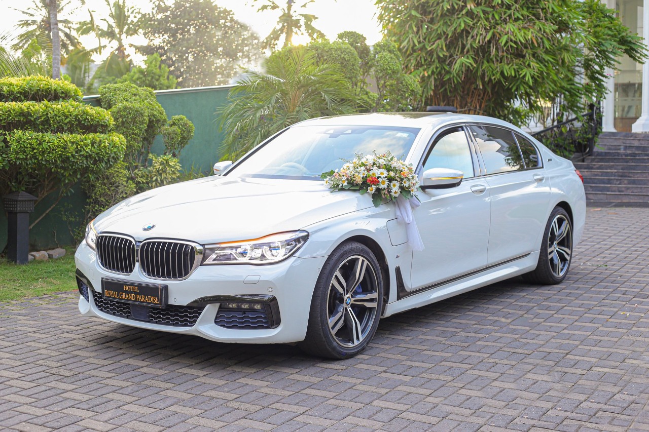 Luxury Cars For Shooting